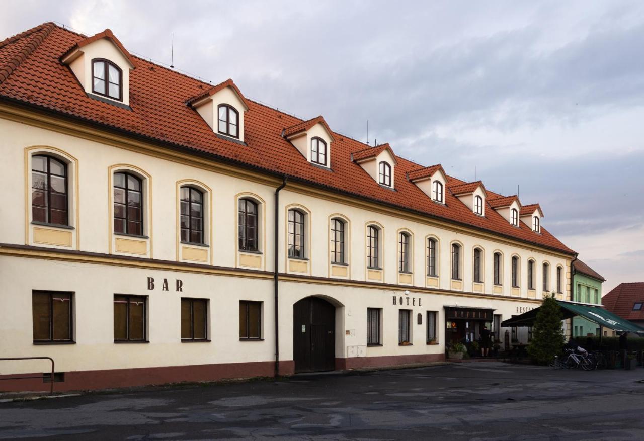 Hotel Rychta Netolice Kültér fotó