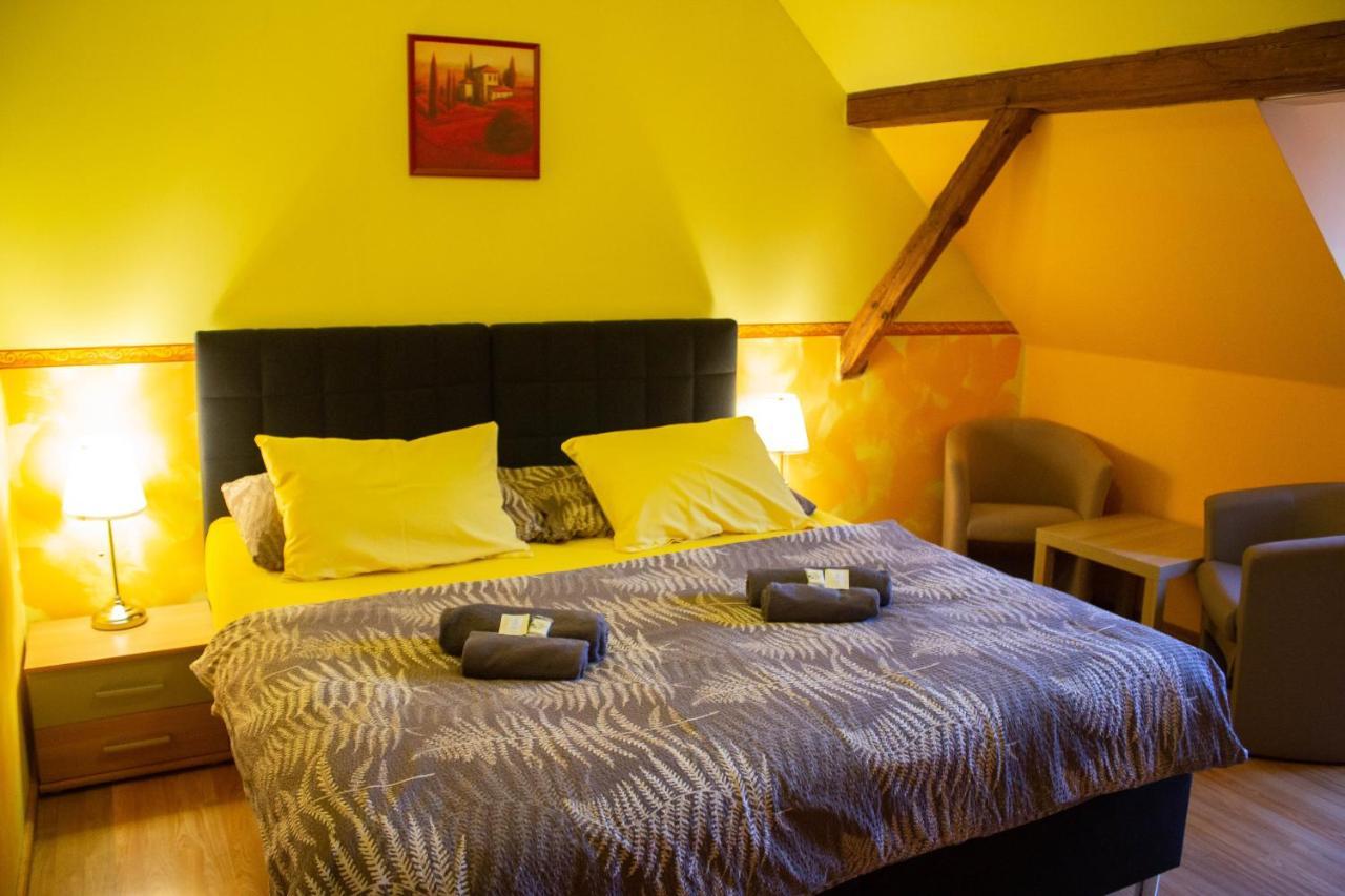 Hotel Rychta Netolice Kültér fotó